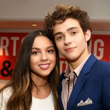 Olivia Rodrigo poses a picture with rumored boyfriend Joshua Bassett.